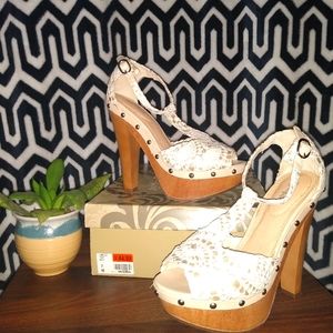 Limelight Tracy White heels